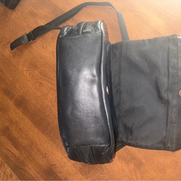 Royal hock Black Leather Bag - Picture 10 of 10